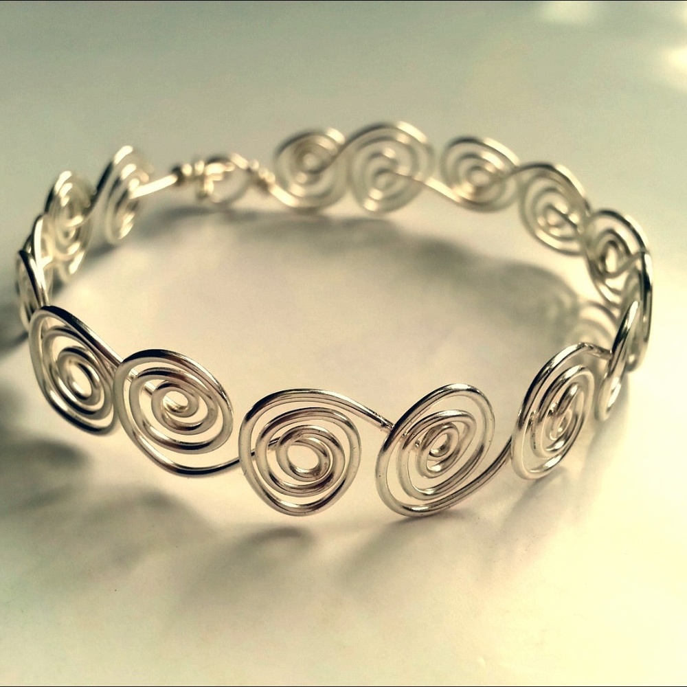 Curly Bracelet